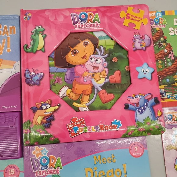 Dora the Explorer Book Set of 8 - Picture 4 of 14